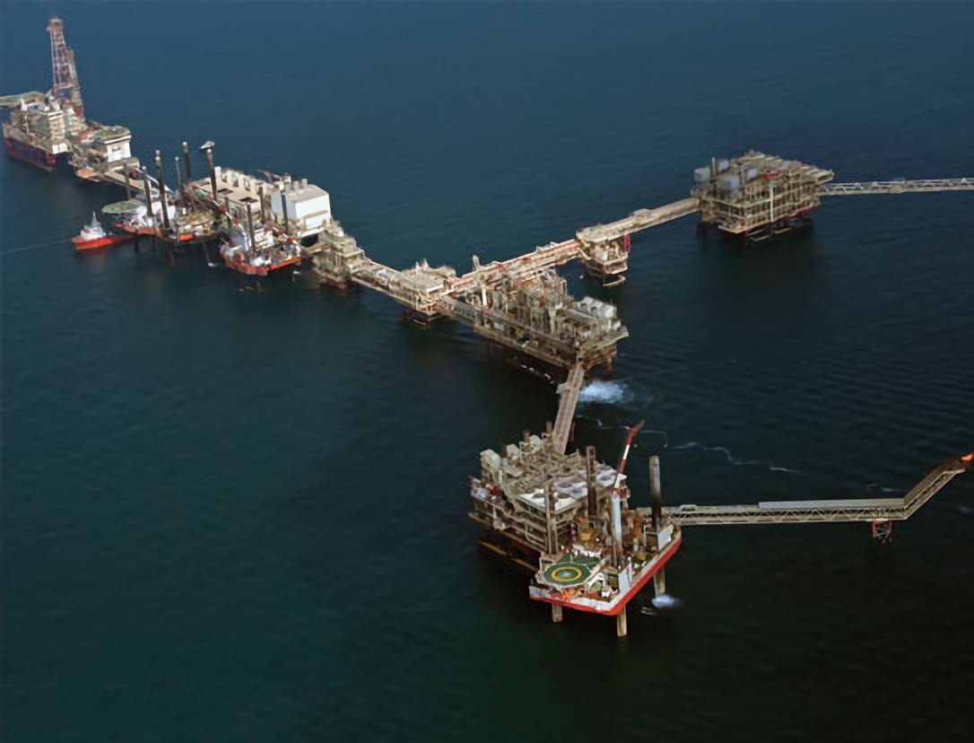ADNOC, Partners Greenlight $6.2 Billion Umm Shaif Gas Cap Development