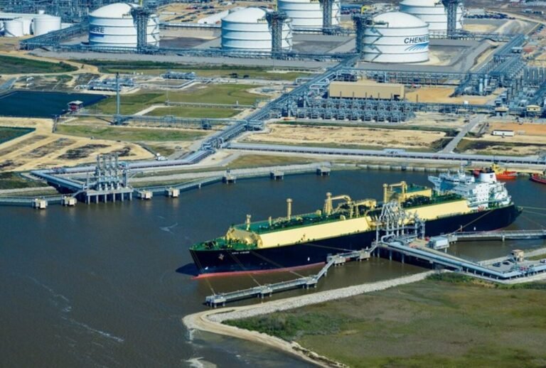 LNG carriers navigate rising costs as global export demand surges.