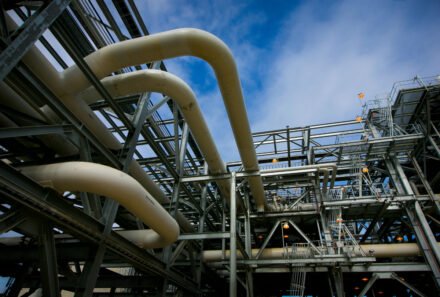 New LNG Supply Faces Buyer Uncertainty, IEA Reports