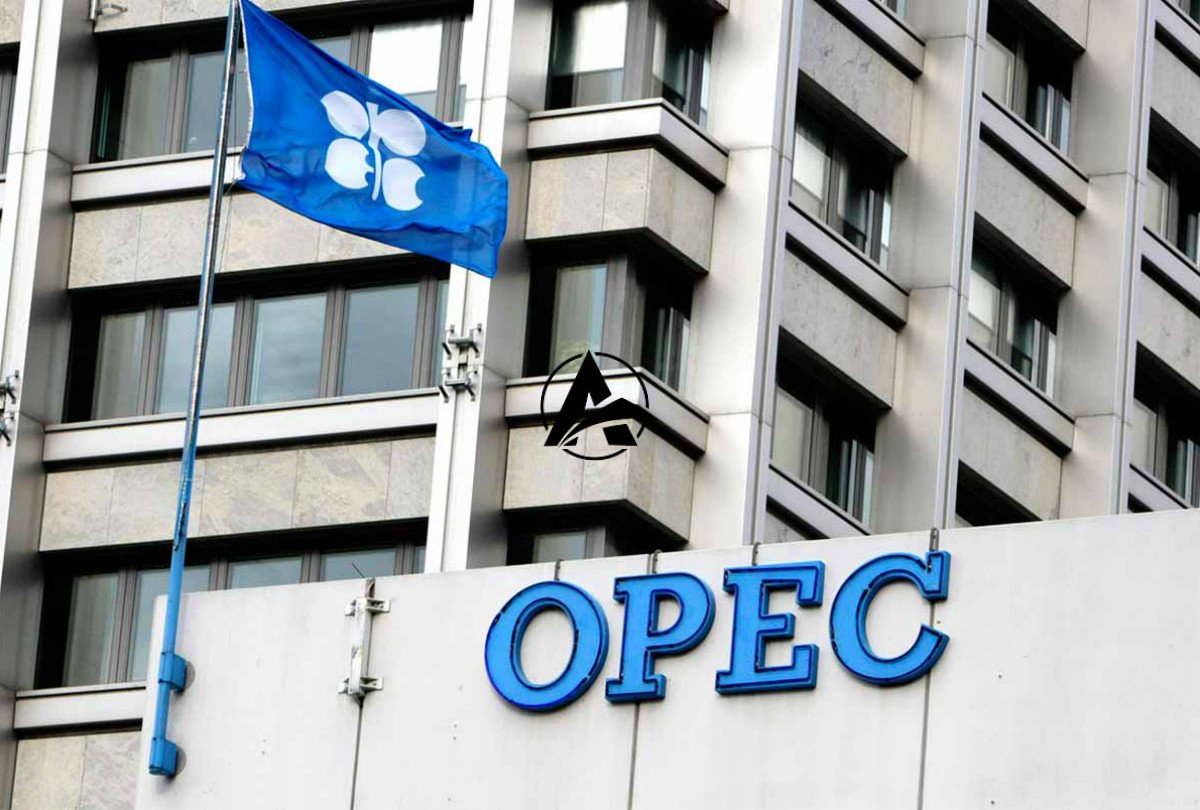OPEC+ Set to Hold Production Levels, Eyeing Capacity Debate