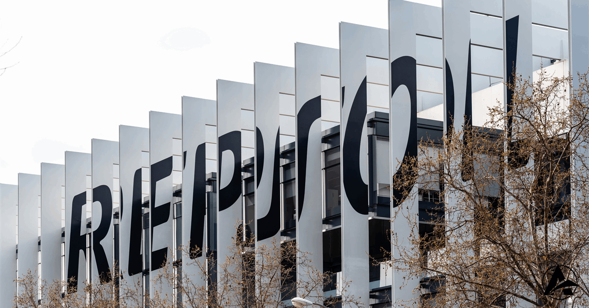 Repsol Explores Strategic Options for Upstream Unit