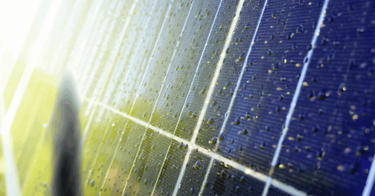 China's November solar additions hit a six-month peak, accelerating green energy expansion.