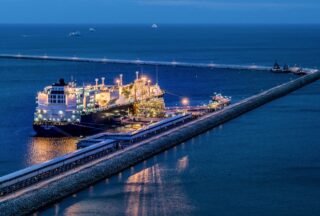 US Poised for Record LNG Exports in 2025