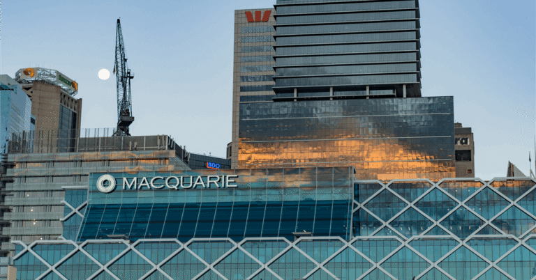 Macquarie Finalizes Long-Term LNG Purchase