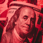 Saudi Arabia Lowers Flagship Oil Price