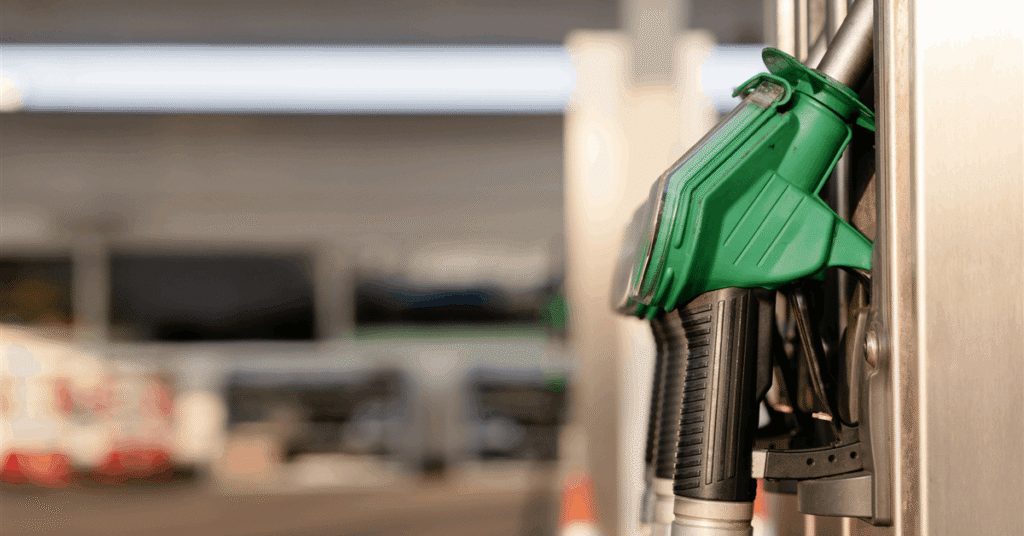 U.S. gasoline prices drop significantly, bringing welcome relief to drivers nationwide.