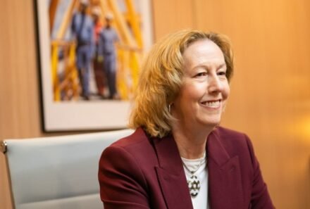 Woodside Energy Faces Strategic Crossroads After CEO’s Exit