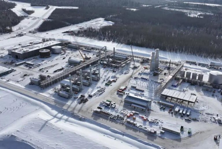 Blackrod SAGD project commences operations, expanding Alberta's oil sands energy development.