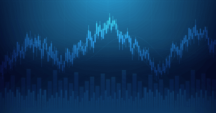 IEA Demand Forecast Boosts Oil Prices Amidst Surplus Concerns