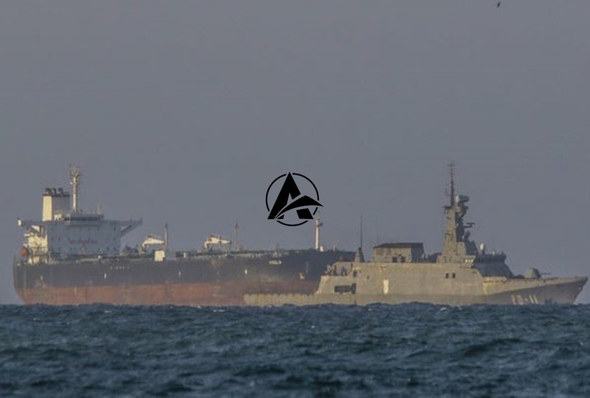 U.S. Weighs Naval Blockade Against Cuba for Leadership Change