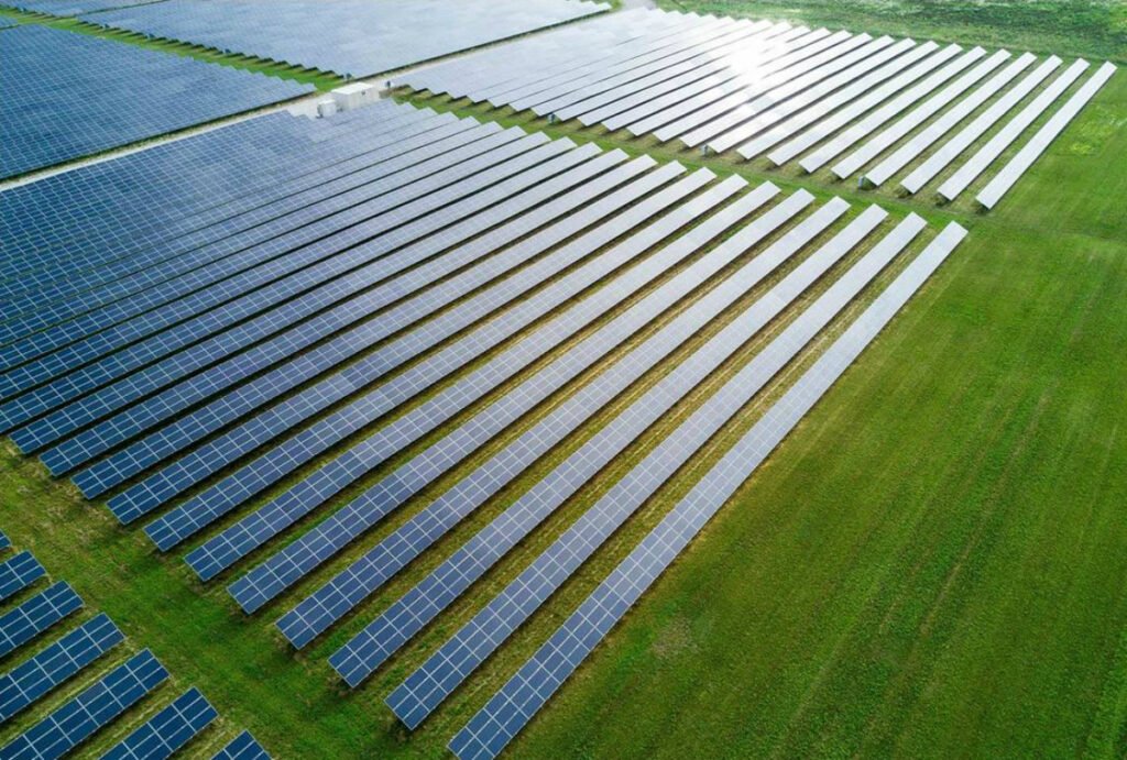 The 2025 global energy shift sees uneven progress, balancing new solutions with old realities.