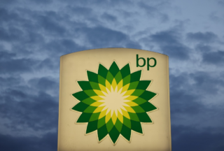 BP Pauses Share Buybacks to Address Debt