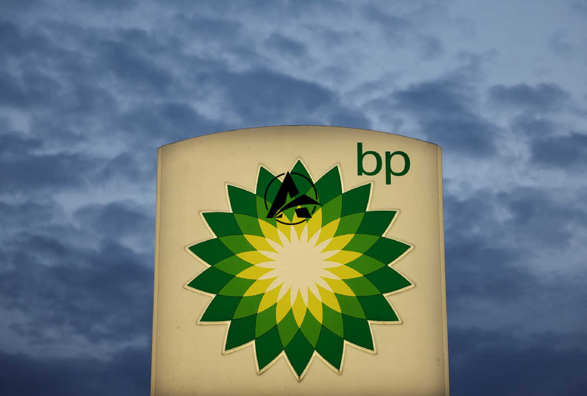 BP Pauses Share Buybacks to Address Debt