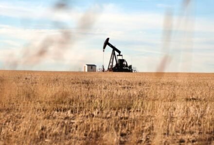 Canadian Oil Sector Anticipates Ongoing Consolidation