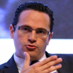 Shell Sees No Urgent Need for Asset Purchases