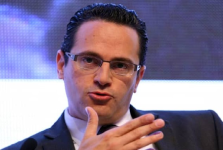 Shell Sees No Urgent Need for Asset Purchases