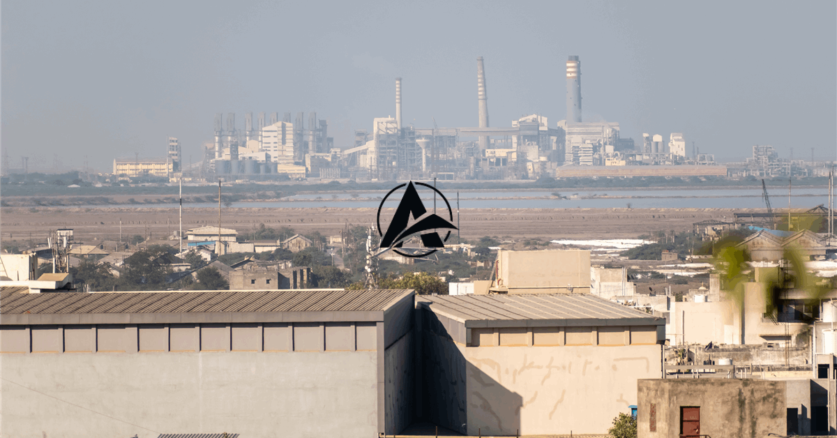 Uniper Secures Decade-Long LNG Supply Deal for Gujarat