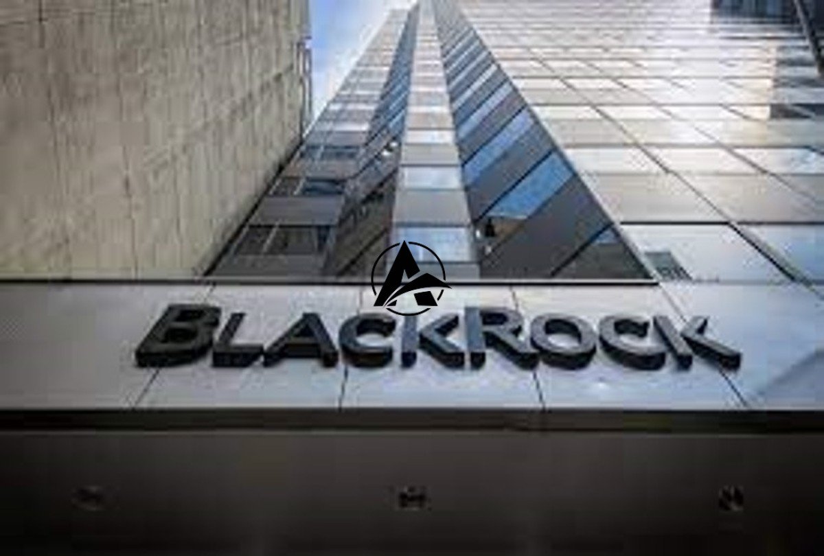 BlackRock CEO Larry Fink Cautions on Global Recession Risk