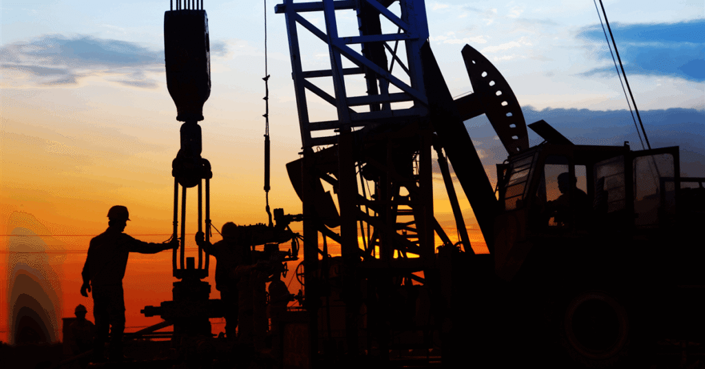 North American rig count drops by 33, reflecting shifts in energy exploration.