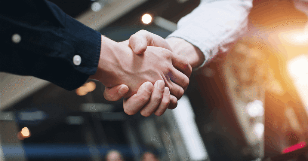 Vitol secures five-year LNG supply from Venture Global, impacting global energy markets.