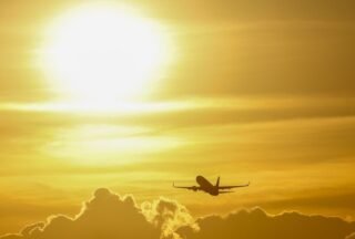 Update: United Ends Pursuit of American Airlines After Merger Approach Rebuffed