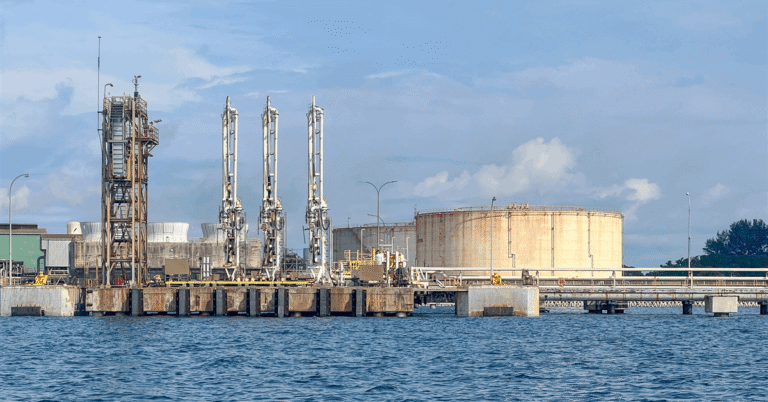 Texas LNG Facility Begins Operations