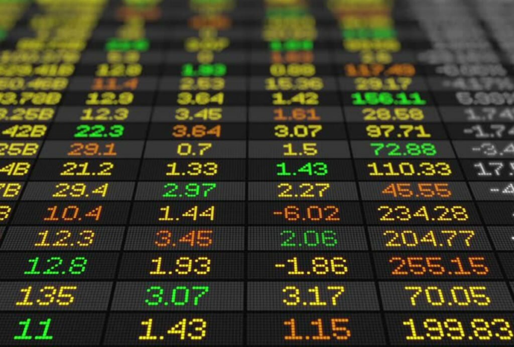 Oil prices surge on a major bet, anticipating critical news from the Hormuz Strait.